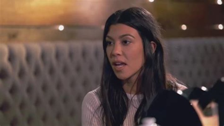 
How Much Money Does Kourtney Kardashian Make? Latest Income Salary
