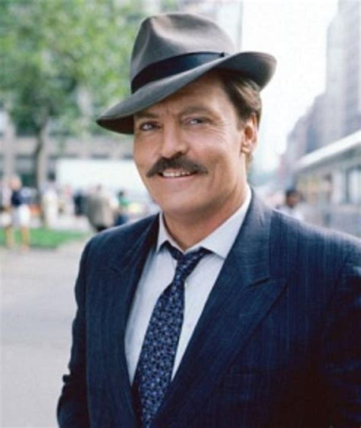 
How Much Money Does Stacy Keach Make? Latest Income Salary
