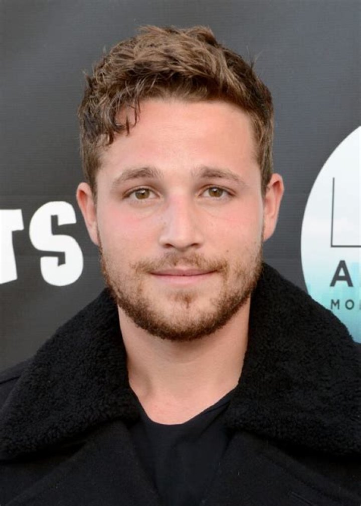 Shawn Pyfrom Age, Weight, Height, Measurements