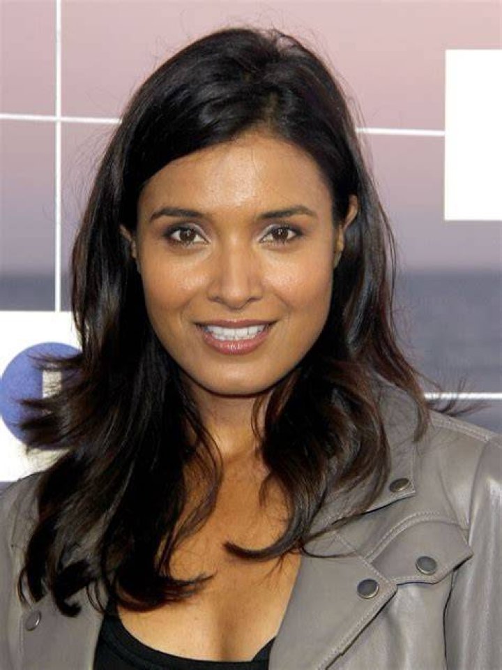 Shelley Conn Net Worth